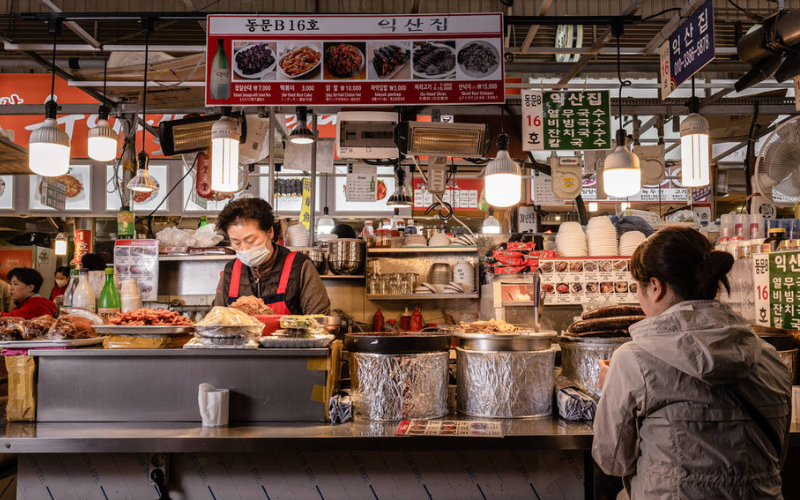Korean Street Eats Night Bites You Can’t Miss in Seoul